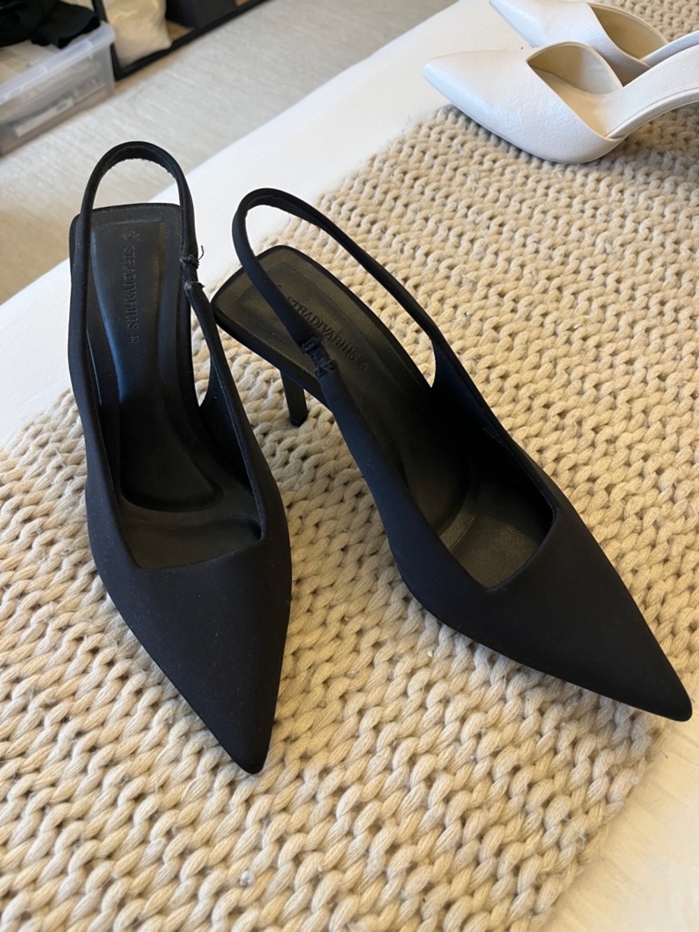 Pointed heels